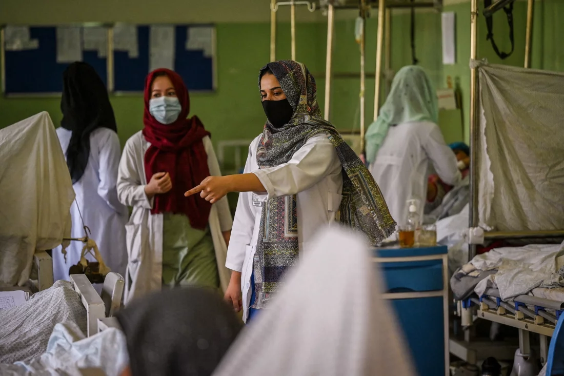 Rights Group: Afghan women barred from studying nursing and midwivery